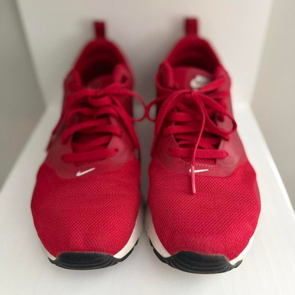 Nike air max red trainers